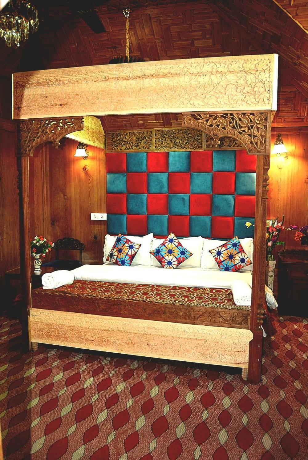 Hotel Heritage Amina Group Of Houseboats Srīnagar Exterior foto
